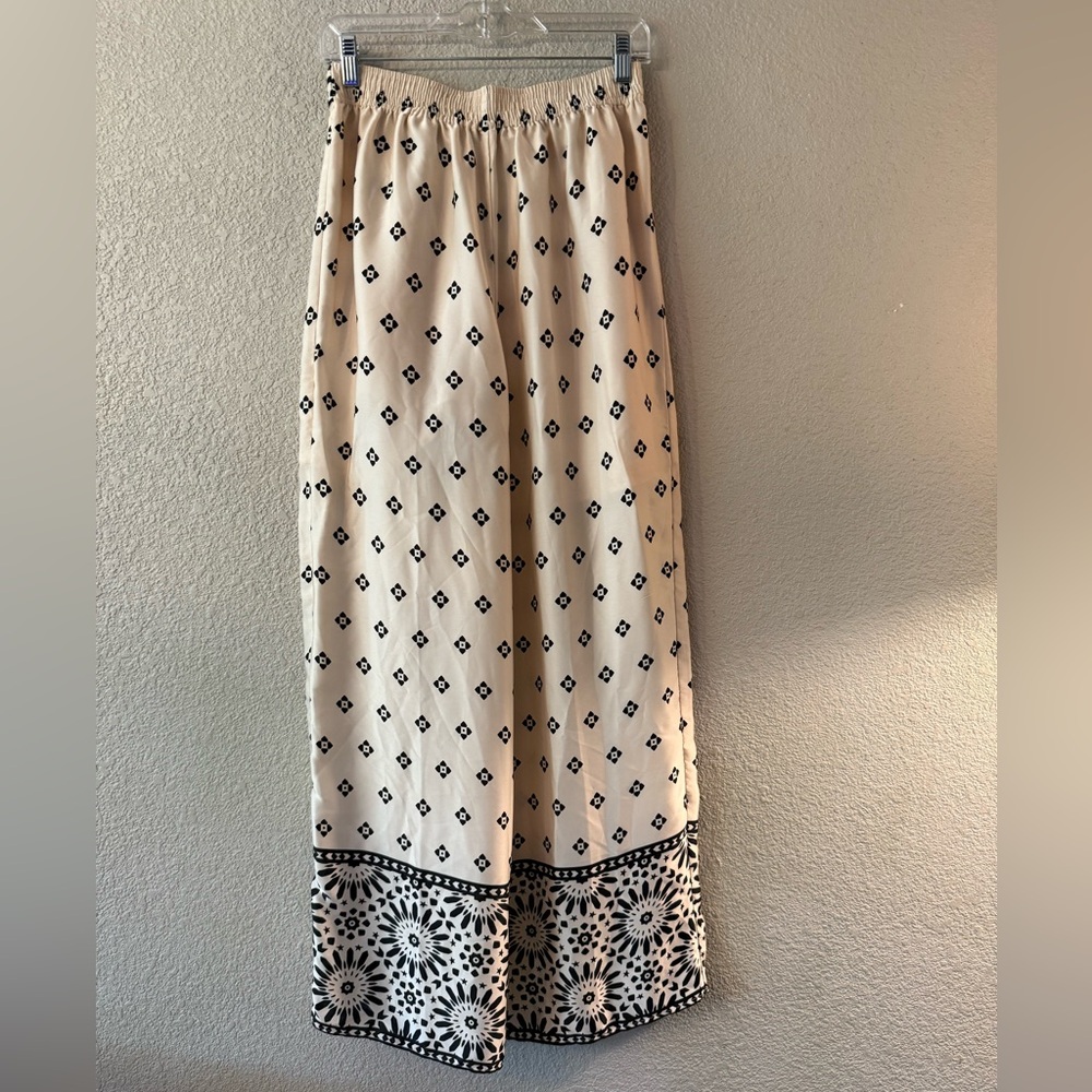 H&M Cream and White Maxi Skirt for Casual Resort Wear